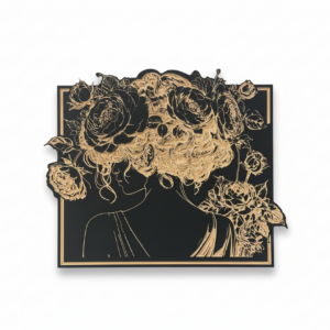 Tableau ROSE – Portrait féminin en gravure sur bois, fond noir – Hors Cadre
